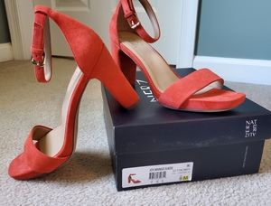 Naturalizer Joy Block Heel Sandal